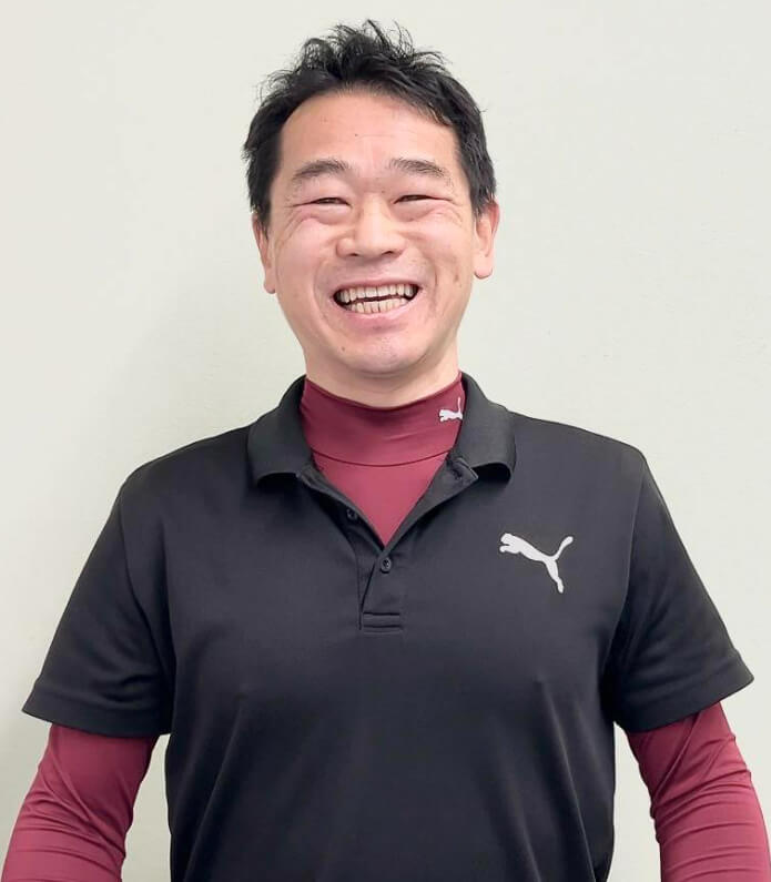 柔道整復師・分子栄養学アドバイザーのくまたつ先生。不安・パニック・自律神経の不調についてオンライン相談を行う院長。